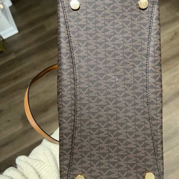 Michael Kors Dark Brown Signature Tote - Picture 5 of 5